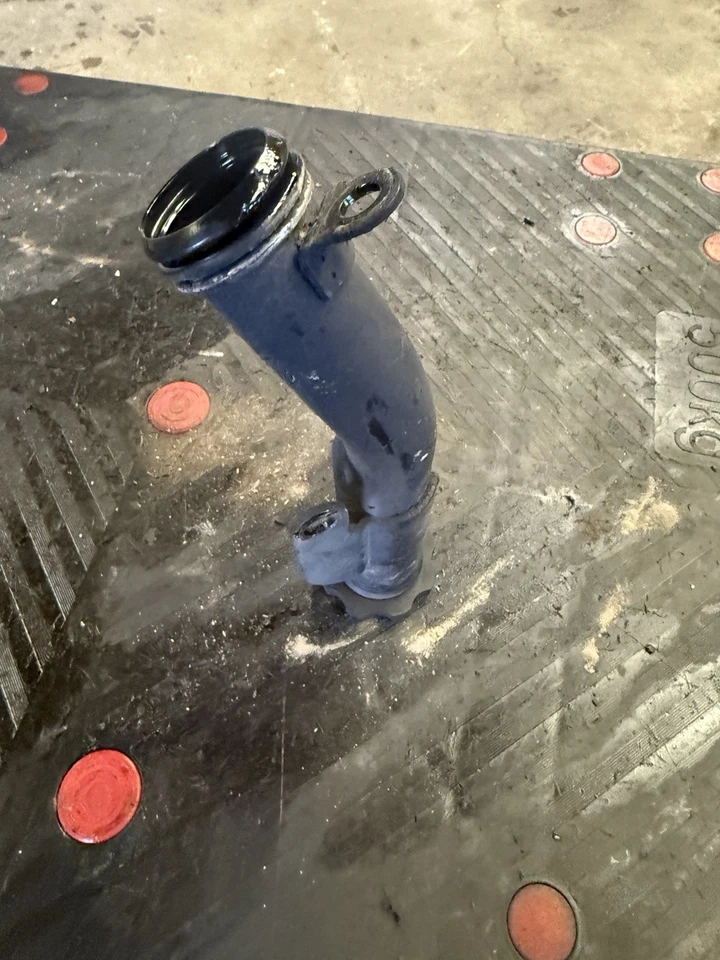 2001-2005 Chevy Silverado GMC Sierra 2500 3500 HD 6.6L LB7 LLY Oil Fill Tube - Image 3 of 4