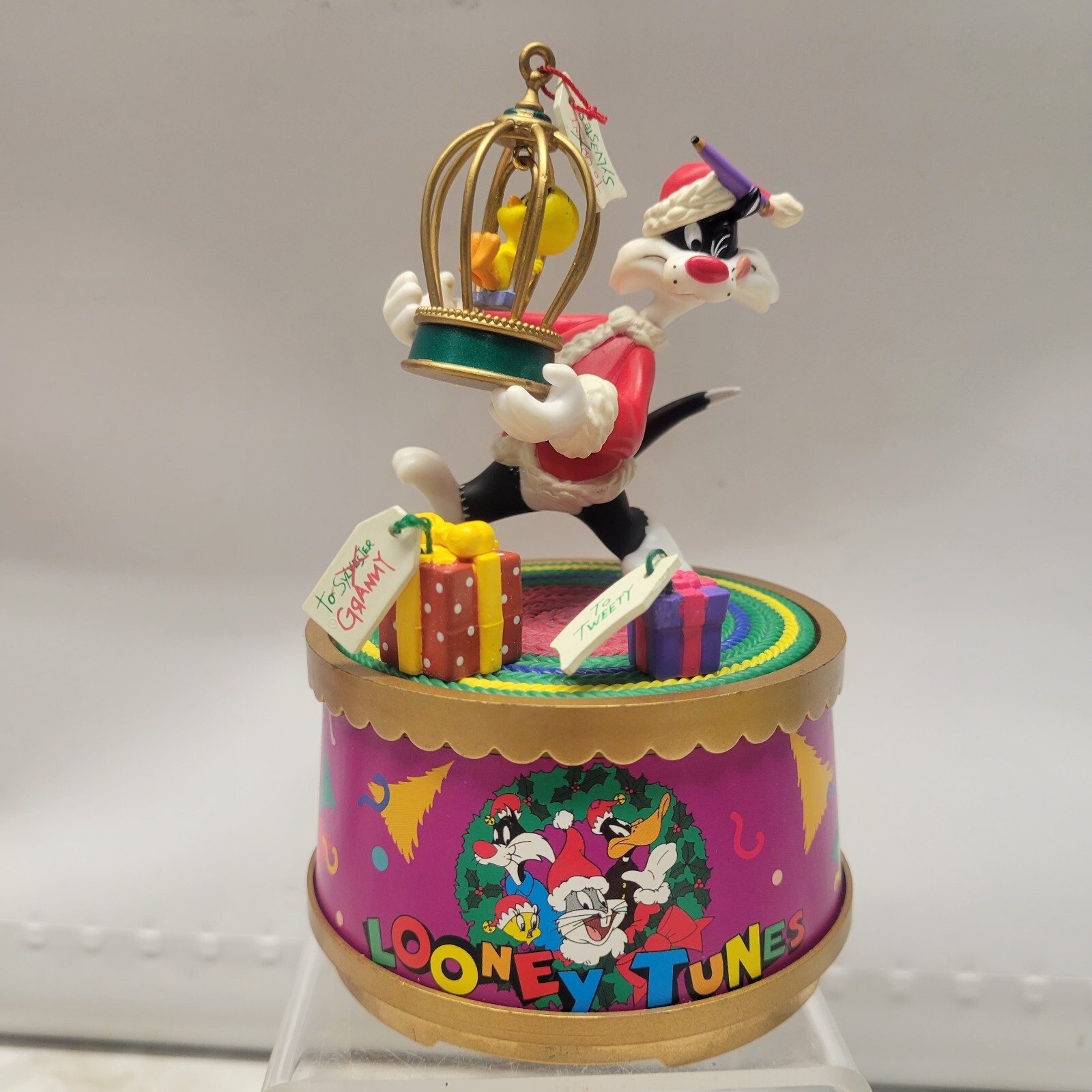 Action Music Box Looney Tune Sylvester Tweety-All I Want For Christmas-Mini Action Music ...