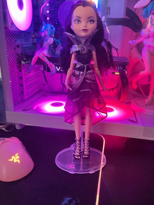Raven Queen Ever After High