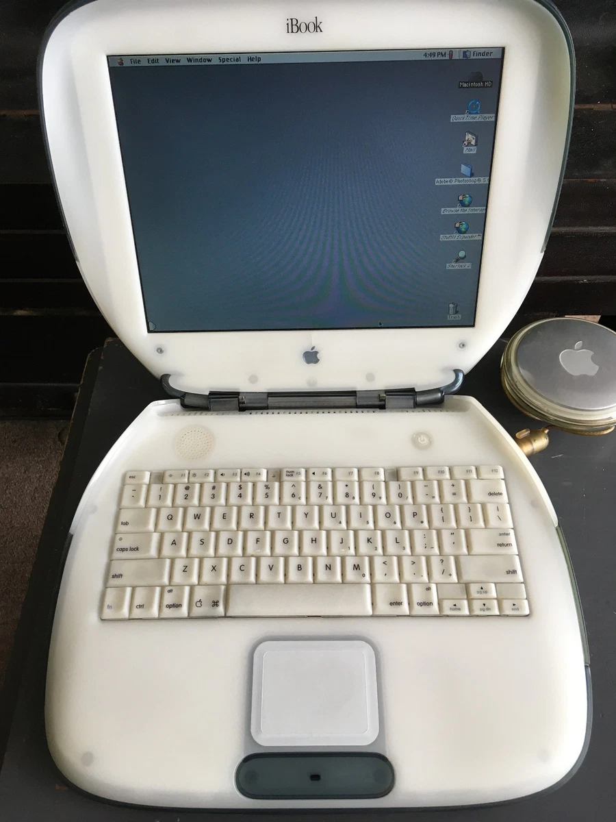 Apple iBook G3 SE Clamshell Graphite - 466MHz, 10GB HD, 128MB RAM