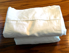 EUC Pottery Barn Queen Sheets-Fitted  Flat. No Pillowcases.Oeko-Tex 100 White