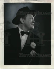 1952 Press Photo Bozo St. Clair posed. - hcx52003