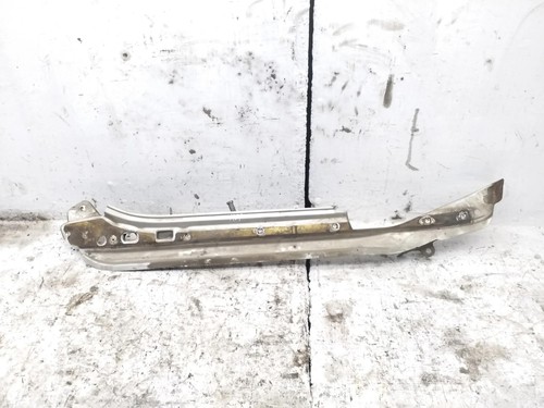 VW TOUAREG 7LA, 7L6, 7L7 Kotflügelhalter vorne links 7L6805919H 2.97 27848215