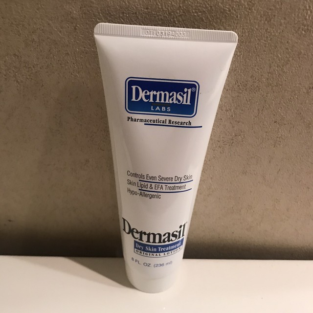 Dermasil LABS Original Lotion Dry Skin Treatment HyoAllergenic Each 8