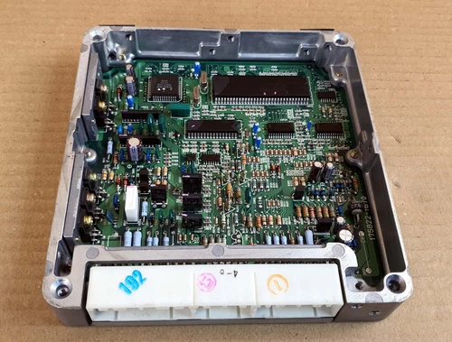 Toyota Land Cruiser KZJ90L KZJ95R 1KZTE A/T 89661-60790 engine computer oem jdm - Picture 5 of 9