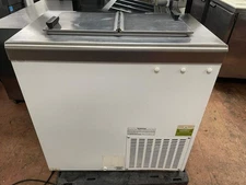 Used Excellence Industries HFF-2HC 31 1/2" Ice Cream Freezer Dipping Cabinet w/