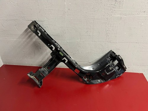 BMW X1 F48 F49 2021 Stoßstange hinten rechts Halterung 7381120 KSI10558
