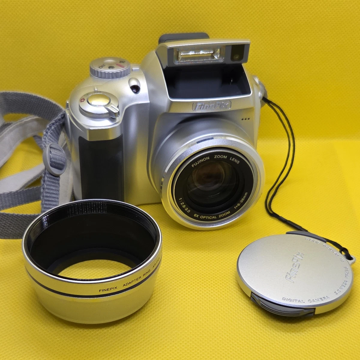 FUJIFILM FinePix Sシリーズ デジタルカメラ 本体 Fujifilm FinePix S Series Digital 1-4.9x Digital Zoom Cameras for