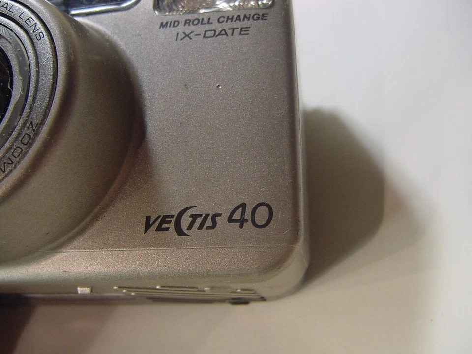 ПЛЕНОЧНАЯ КАМЕРА MINOLTA VECTIS 40 POINT & SHOT - Изображение 2 из 3