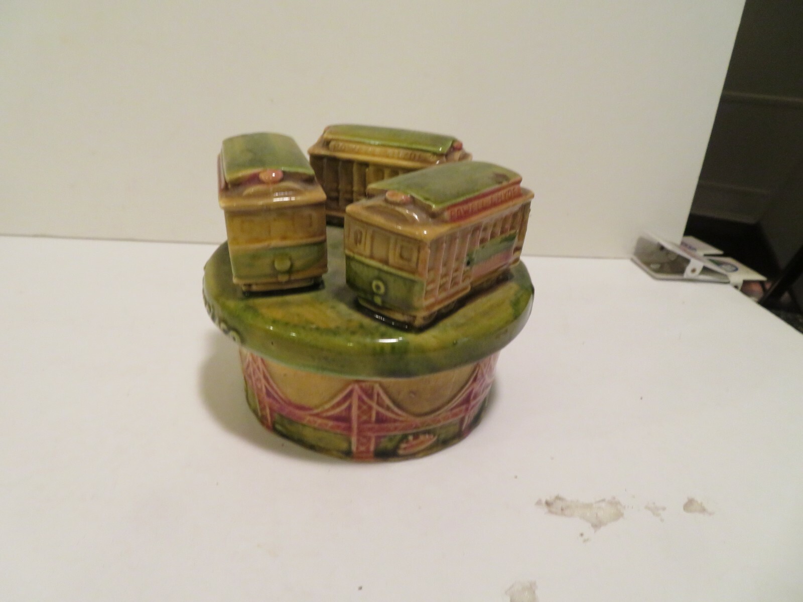 Picture 1 of 3