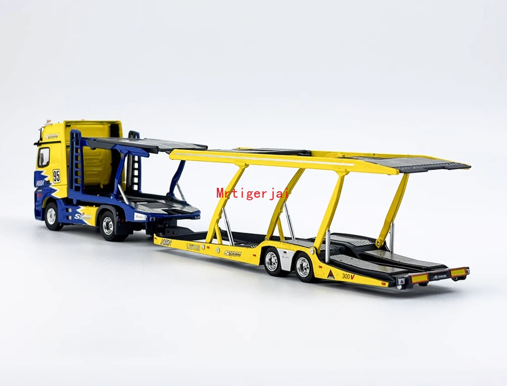 1:64 Spoon Actros Gigaspace 4x2 Trailer Truck FD2 #95 Model
