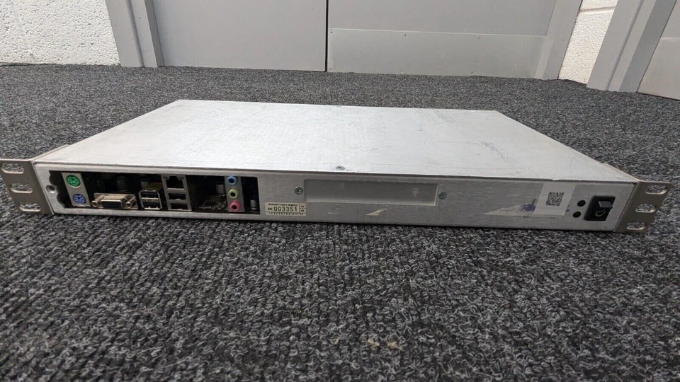 1HE Server - Quad Core - 16GB Ram - 2* 1TB HDD - geringer Stromverbrauch 0,2AMPS
