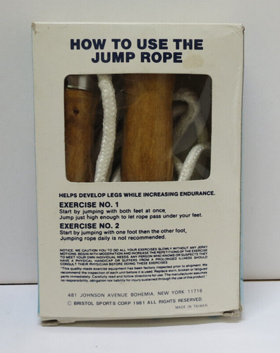 Bristol Jump Rope White Nylon and Wooden Handles 9' Rope - Picture 2 of 3