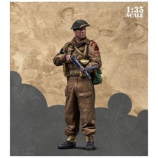 1/35 British Soldier WW2 Resin Model Figure with Sten Gun Unassembled Kit