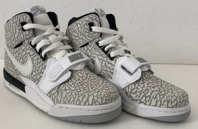 Nike Air Jordan Legacy 312 (GS) Size 6Y 