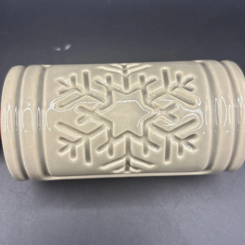 VTG Holiday Ceramic Baking Rolling Pin Wood Handles Embossed SnowFlakes - Image 2 of 4