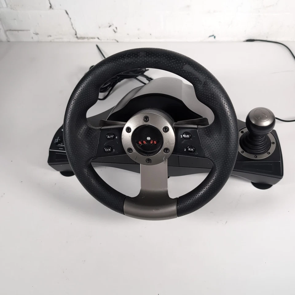 Subsonic Superdrive Drive Pro GS700 Wheel & Pedals NO COSMETIC BADGE Working - Image 2 of 4