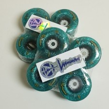 Luminous LED Roller Skate Wheels Jade Glitter 62mm 85A 8 Wheels Set 