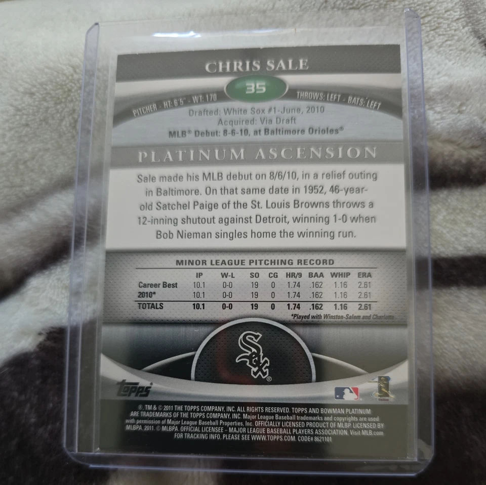 2011 Bowman Platinum Chris Sale Gold Foil Rookie RC #35 White Sox - Image 2 of 2