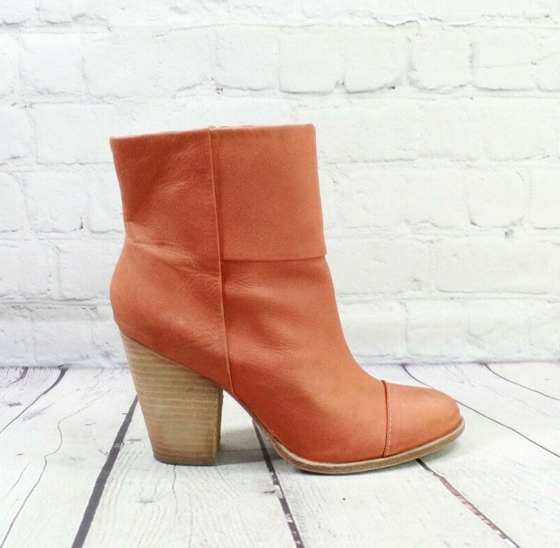 LL BEAN Women's Burnt Orange Leather 
