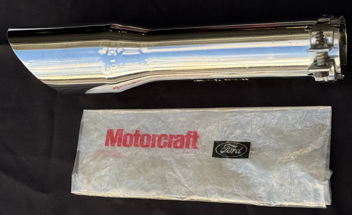 NOS OEM VINTAGE** 71-72 FORD 351 429 MUSTANG MACH 1 RH EXHAUST TIP