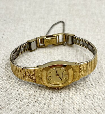 Vintage Seiko Watch Woman Gold Tone Square Dial 11–3389