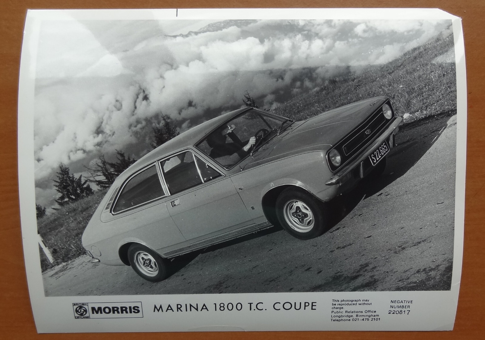 P8192 MORRIS MARINA COUPE 1800TC - PHOTO - 17x22 | eBay