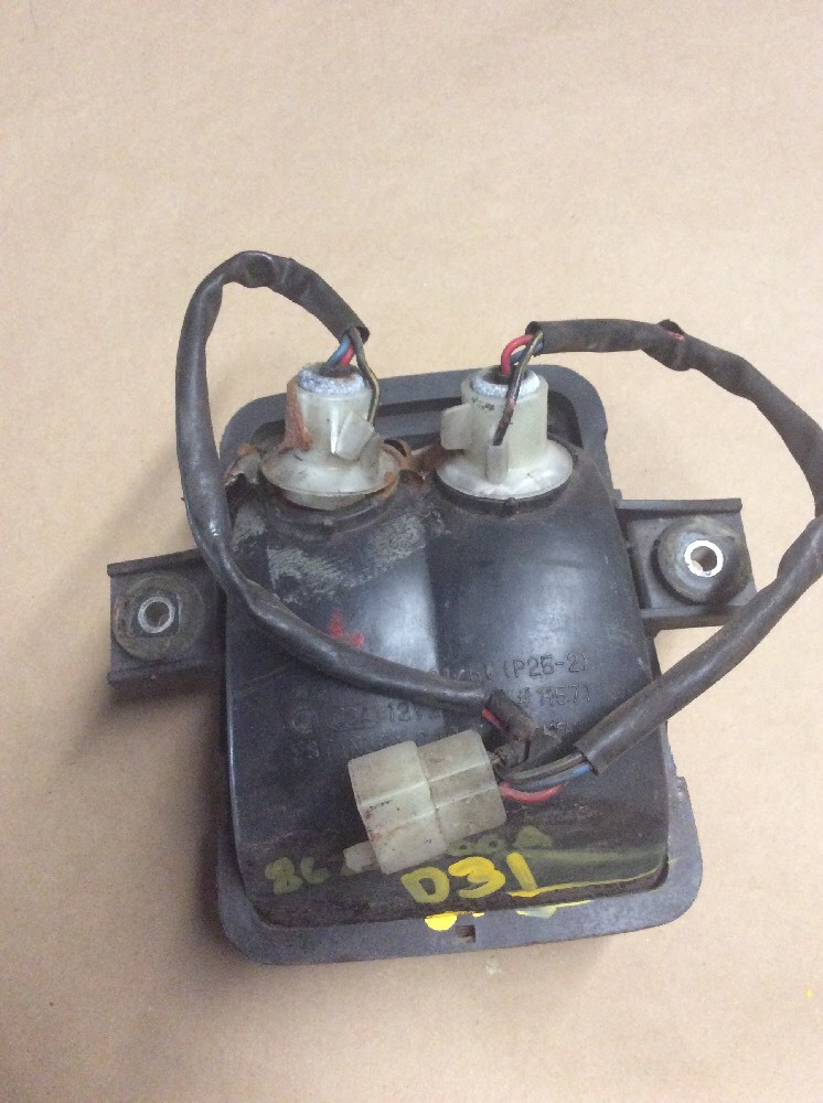 86 KAWASAKI ZX1000A TAIL LAMP OEM #23025-1118 | eBay