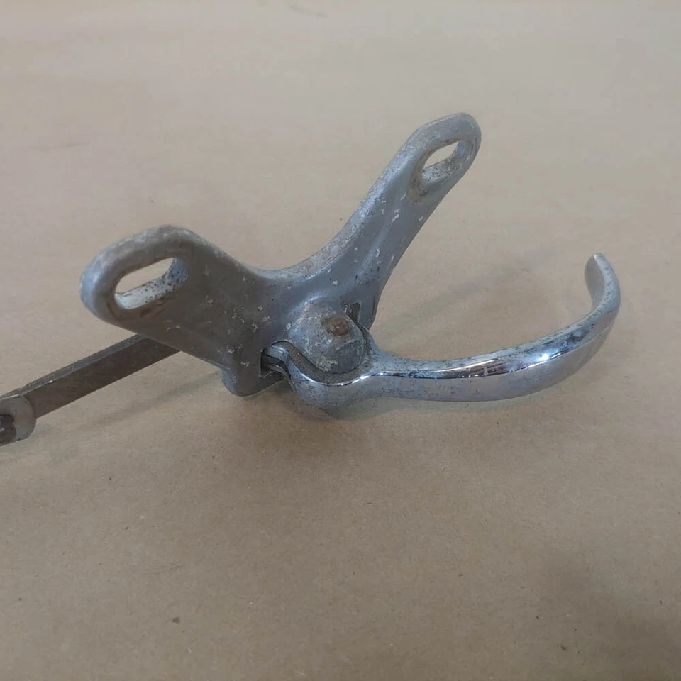 Mecanismo de manija de puerta trasera izquierda interior pontón Mercedes 220S 1951-66 fabricante de equipos originales Foto 2 de 4