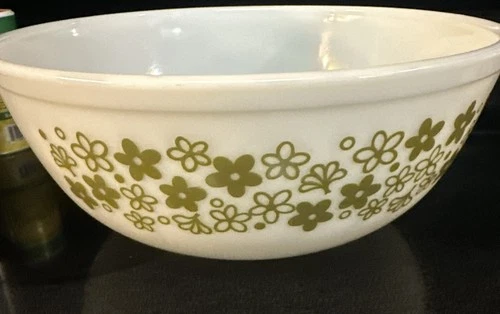 VINTAGE PYREX SPRING BLOSSOM CRAZY DAISY #404 MIXING BOWL 4L/4.23 QT.