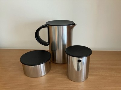 DANISH MODERN STELTON 1983 ERIK MAGNUSSEN 3PC STAINLESS JUG, SUGAR, CREAMER SET