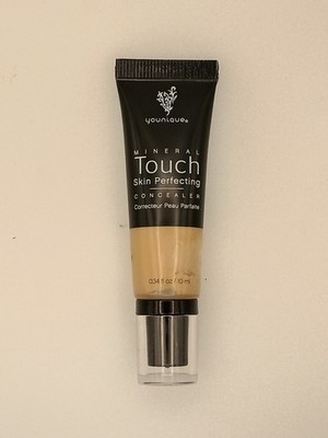 Younique Mineral Touch Concealer - Velour .34 fl oz