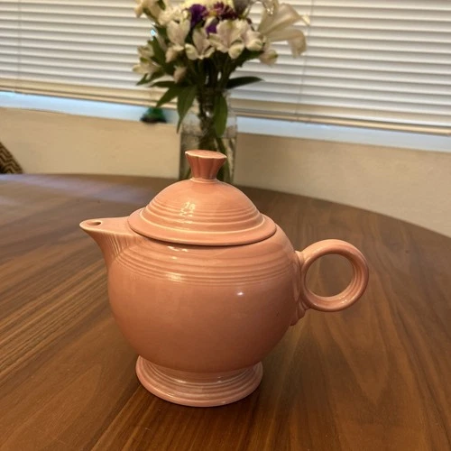 Original Vintage Pink Fiesta Ware Tea Pot- Perfect Condition
