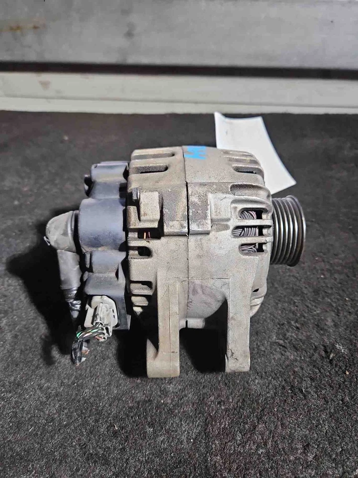 Alternador KIA SEDONA 02 03 04 05 Foto 2 de 4