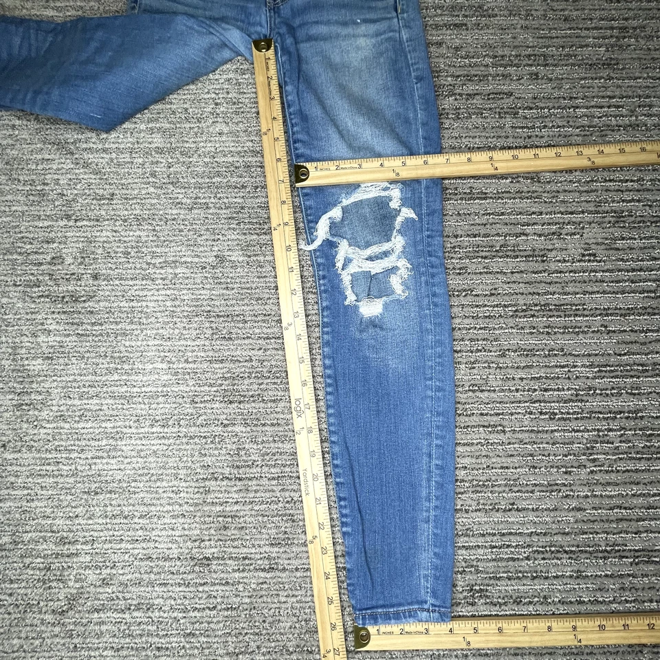 Jeans American Eagle tamanho 2 feminino cintura alta azul angústia - Imagem 2 de 4