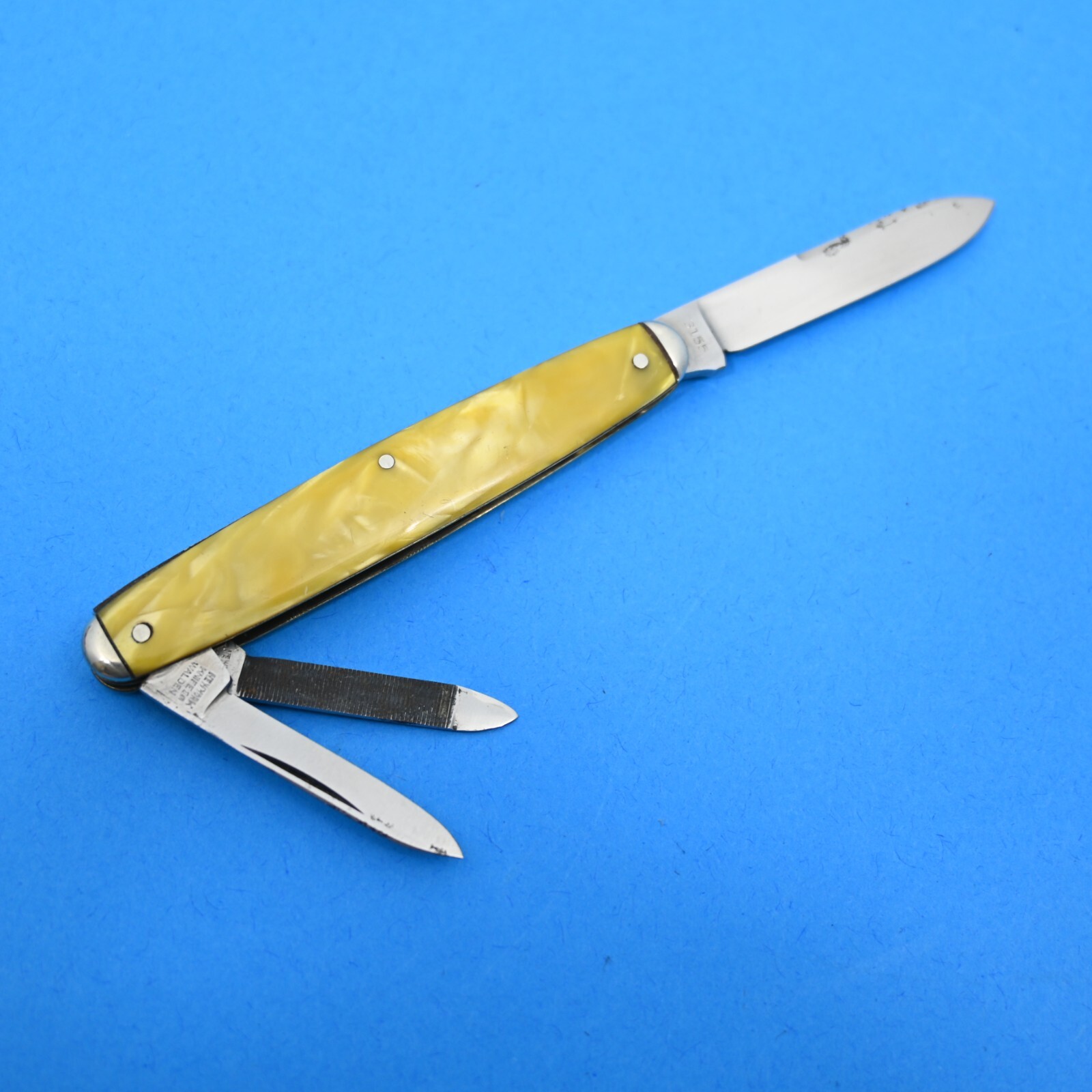 NEW YORK KNIFE CO., WALDEN, HAMMER BRAND SPLIT BACKSPRING WHITTLER