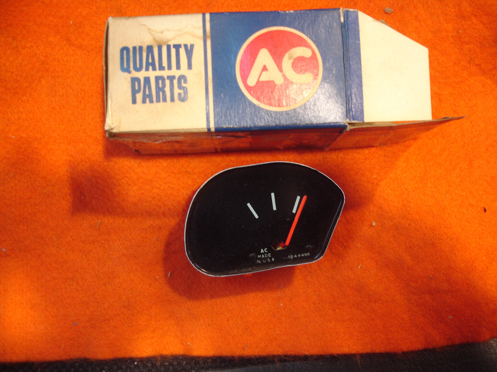 1964 1965 1966 Chevy Truck NOS AC Fuel Gas Gauge 5644488 * H for  