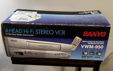 Sanyo VWM-950 VHS Player 4-Head Hi-Fi Stereo VCR NEW Rare Find OPEN BOX