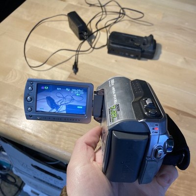 JVC EVERIO GZ-MG155U Digital Camcorder With Charging Cradle & Adapter Working