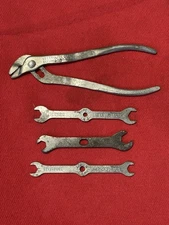 OLD IGNITION WRENCHES & PLIERS - SPLITDORF EISMANN LECTROLITE REMY - WAGNER USA