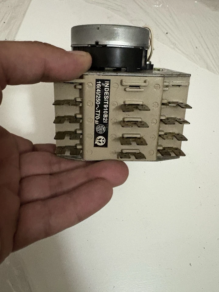 indesit Lavatrice Timer - Immagine 3 di 4