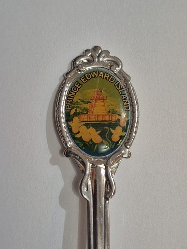 Prince Edward Island  Vintage Souvenir  Spoon Collectible