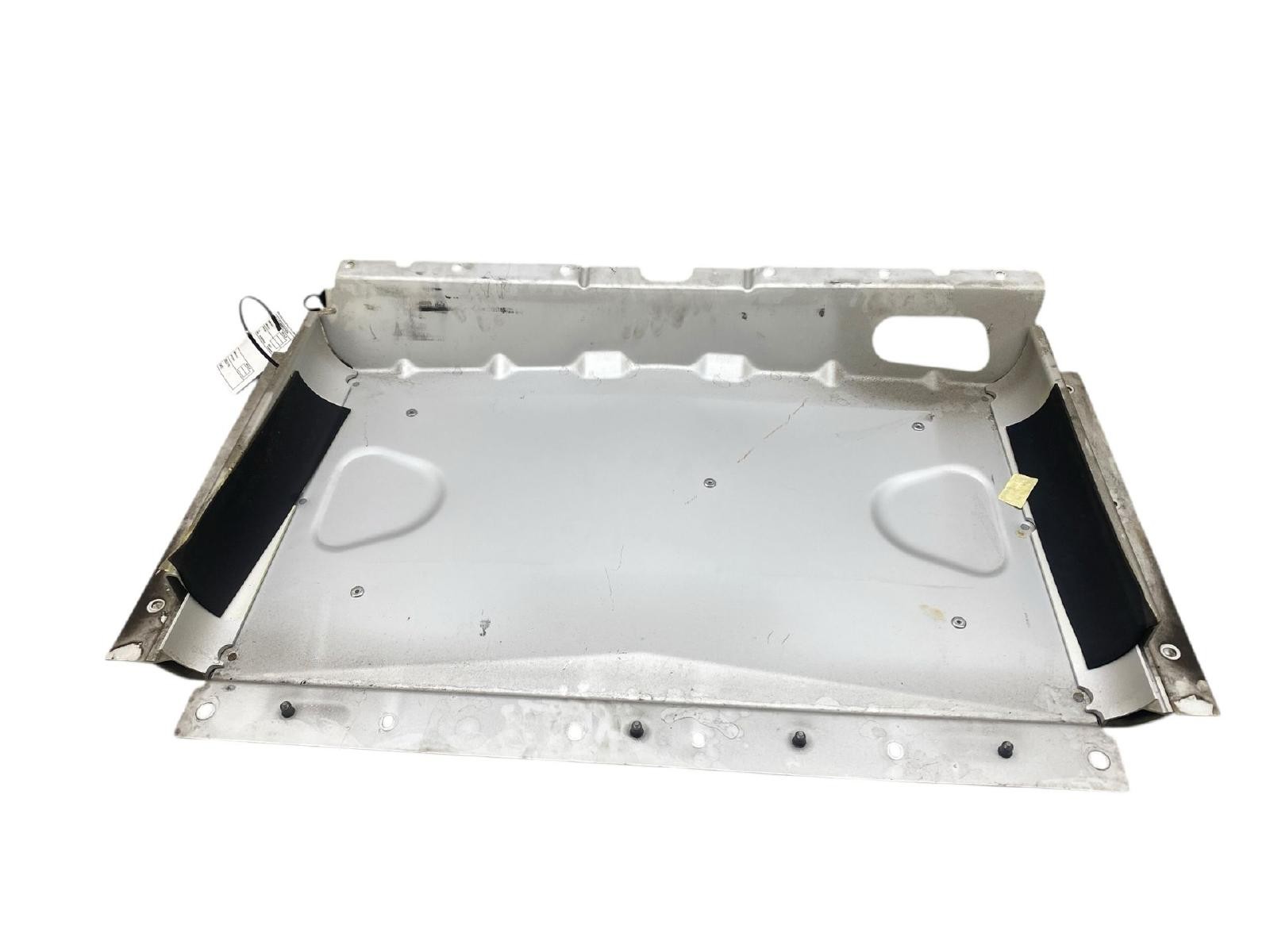 Aston Martin Vantage 2009 Skid plate