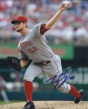 Autographed TONY CINGRANI Cincinnati Reds 8x10 Photo - w/COA