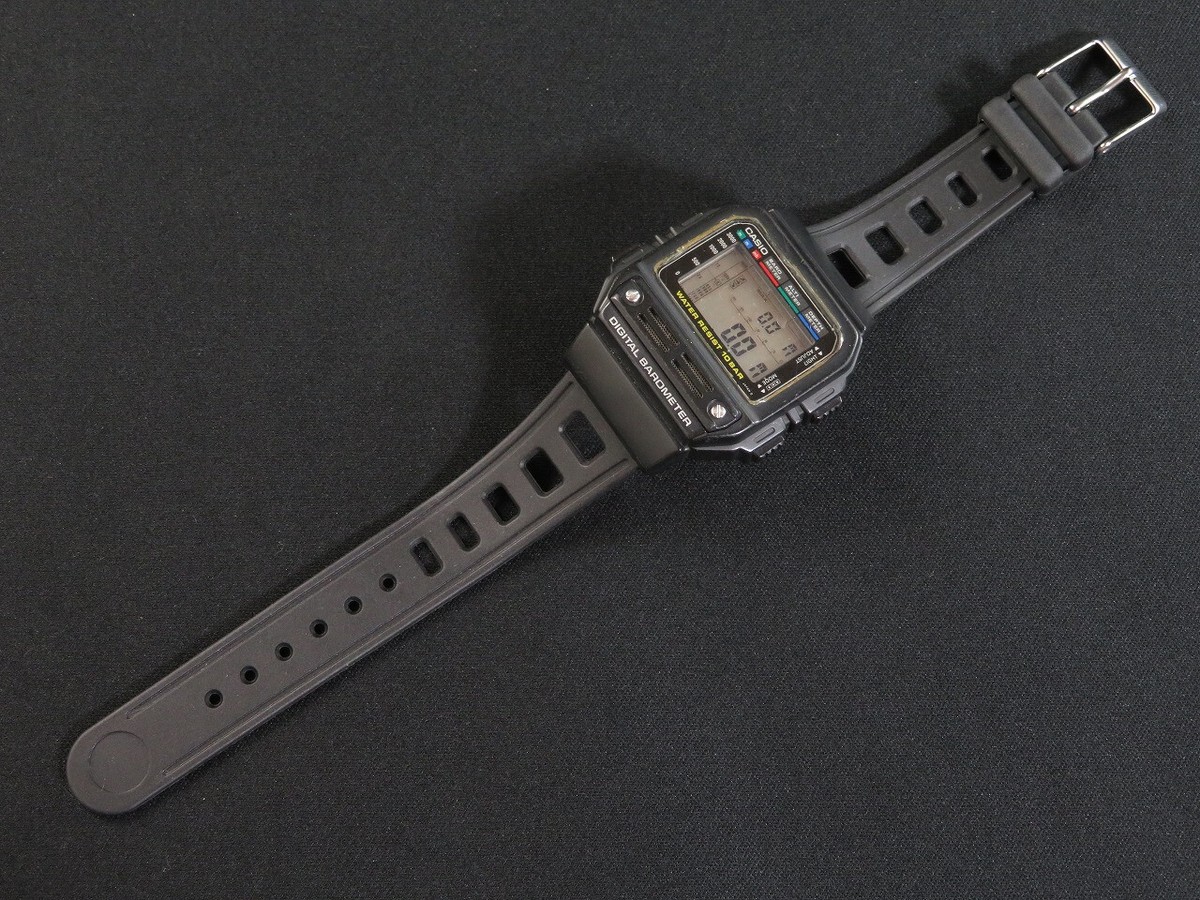 Vintage CASIO Digital Barometer BM-100WJ 560 Watch Stainless Vintage CASIO Digital Barometer BM-100WJ 560 Watch Stainless