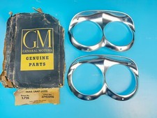 Chevrolet 1958 Headlight Bezel Trim Ring Set Part 3742596 Gm Genuine Nos Chevrolet 1958 Headlight Bezel Trim Ring Set Part 3742596 Gm Genuine Nos