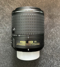 Nikon AF-S DX NIKKOR 55-200mm f/4-5.6G ED VR II Lens Nikon F READ DESCRIPTION