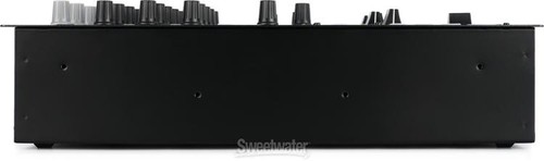 Behringer Digital Pro Mixer DDM4000 5-channel DJ Mixer - Picture 3 of 7