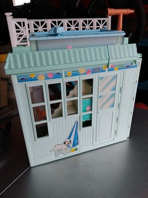 Vintage Barbie BEACH BUNGALOW House 1999 Doll Playset Mattel RARE *Incomplete*