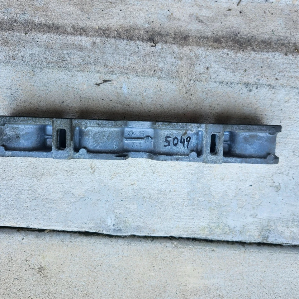 Nissan Rogue Select 2008-2015 colector de admisión de motor inferior OEM* Foto 3 de 4